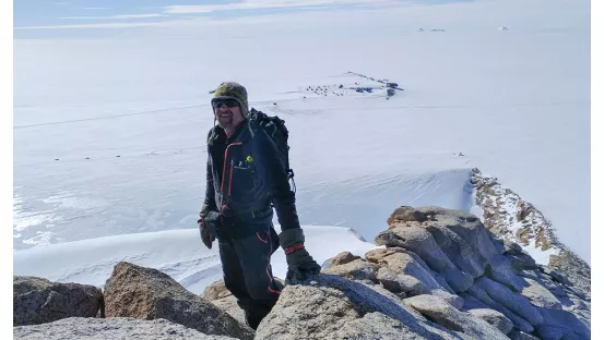100 JOURS EN ANTARCTIQUE SUR LA STATION POLAIRE PRINCESS ELISABETH